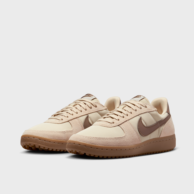 Nike WMNS Field General SE beige 46875 4