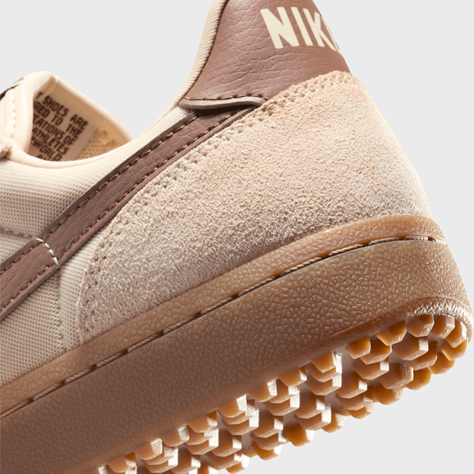Nike WMNS Field General SE beige 46875 8