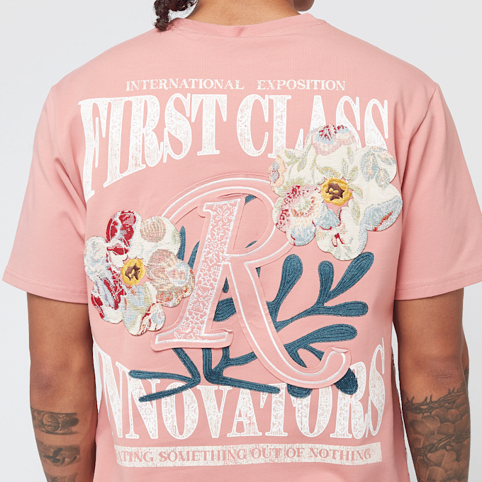 Smoke Rise Tapestry Graphic T-Shirt crvena 47221 4