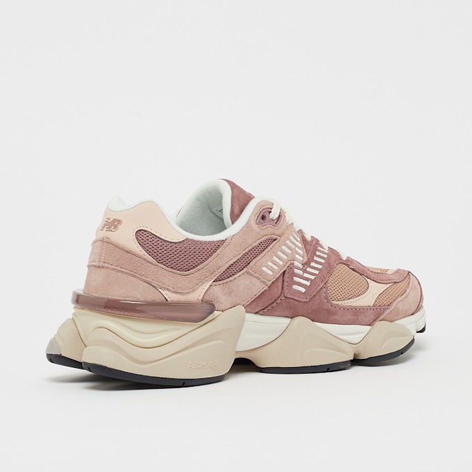 New Balance 9060 rojo 47298 3