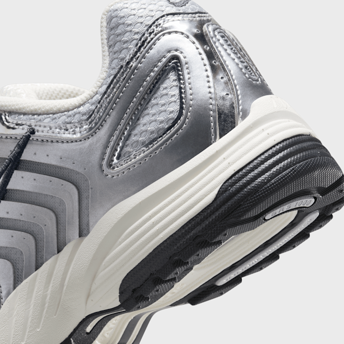 Nike WMNS Air Pegasus 2005 grigio 47314 8
