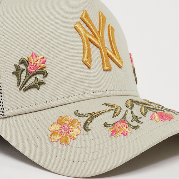 New Era A-Frame Trucker Floral Icon New York Yankees beż 47646 4