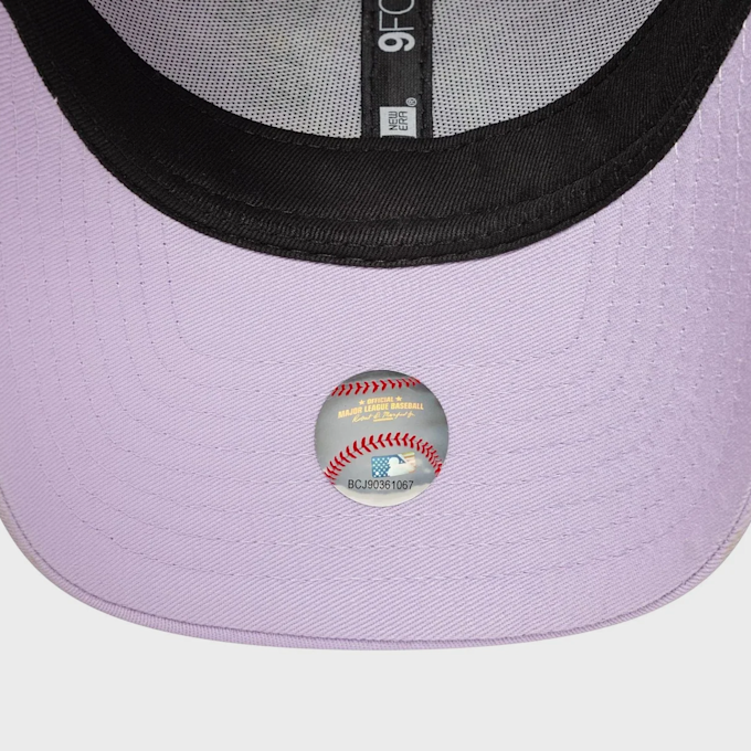 New Era 9FORTY Floral Icon New York Yankees violeta 47655 3