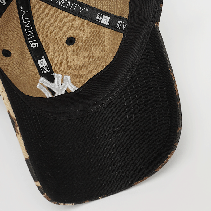 New Era FEMALE 9TWENTY Outline Leopard New York Yankees multicolore 47658 3