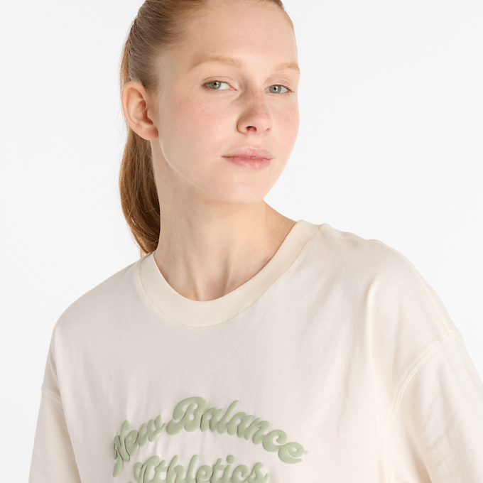 New Balance LINEAR HERITAGE OVERSIZED T-SHIRT green beige 47715 3