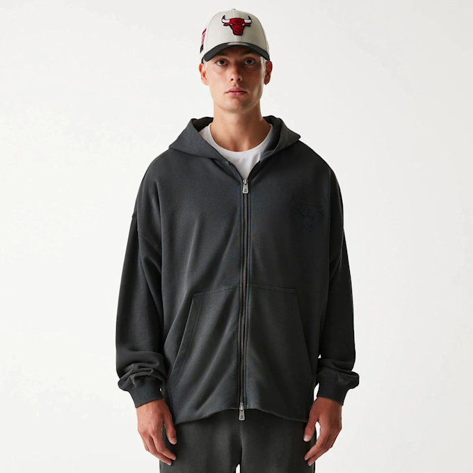 New Era NBA Washed Full Zip Chicago Bulls crna 47724 1