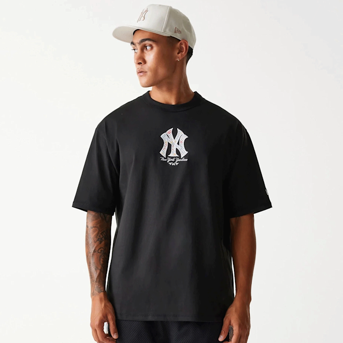 New Era MLB Infill New York Yankees Oversized Tee noir 47731 2