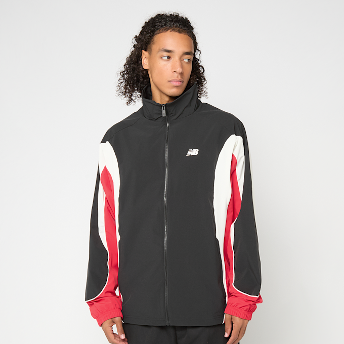 New Balance In Game Woven Track Jacket schwarz 47802 1