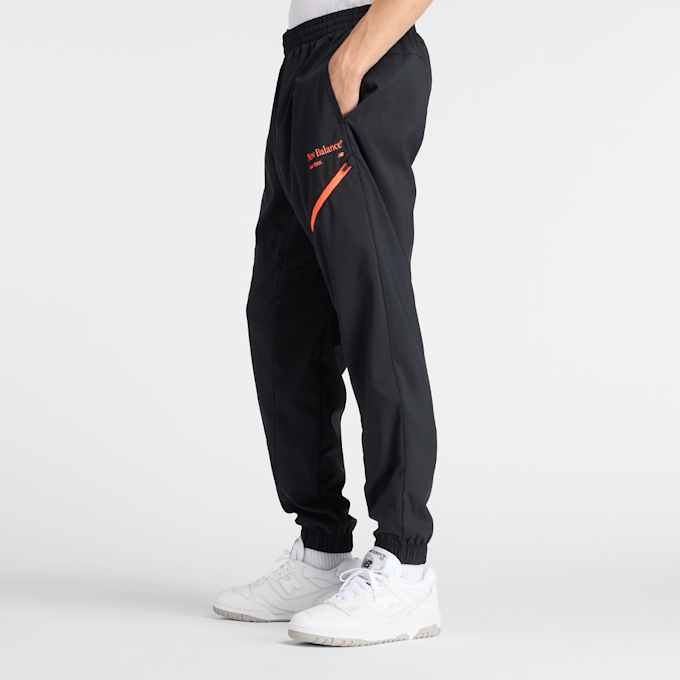 New Balance Reimagined Woven Jogger black nero 47804 3