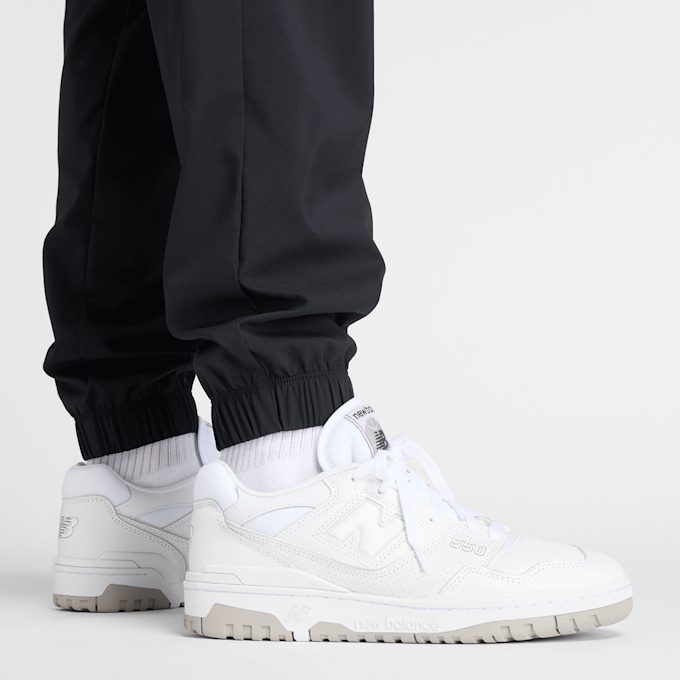 New Balance Reimagined Woven Jogger black nero 47804 5