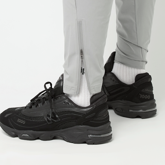 New Balance Tenacity Stretch Woven Pant grau 47807 4