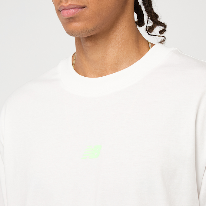 New Balance Back Print Graphic Tee wit 47819 3