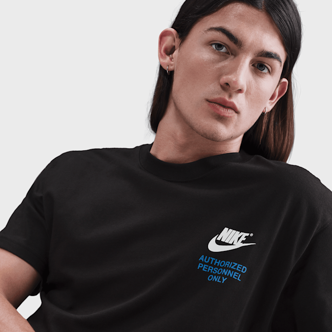 Nike Sportswear Athletic Short Sleeve Tee noir 48025 3