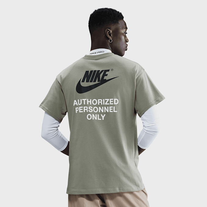 Nike Sportswear Athletic Short Sleeve Tee vert 48020 2