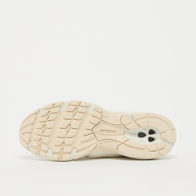 New Balance 740 sea salt weiß 48000 4