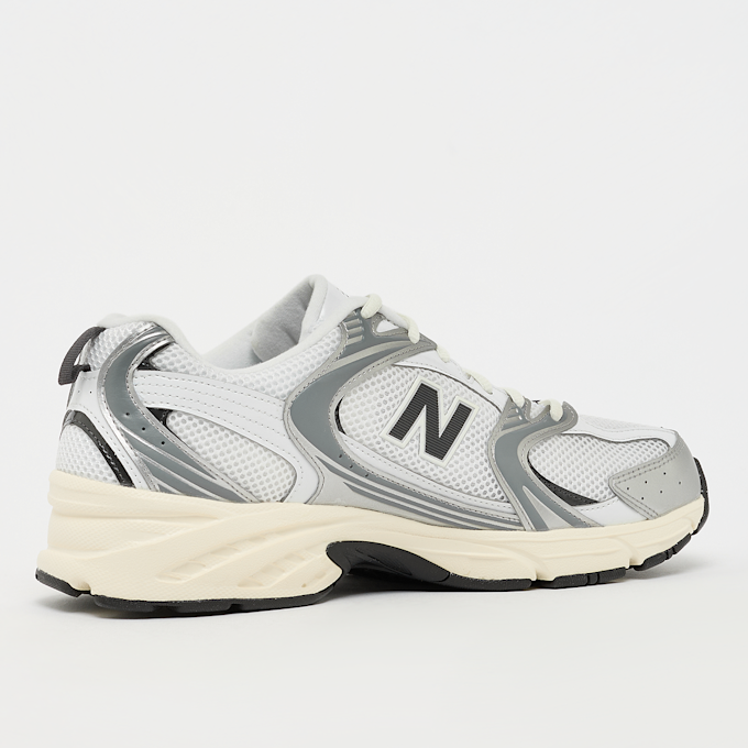 New Balance 530 silver metallic weiß 48065 3