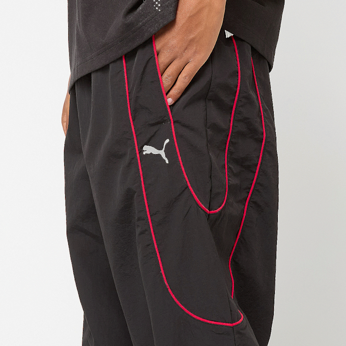 PUMA PUMATECH-X Relaxed Track Pant WV op puma black/red preto 48386 6