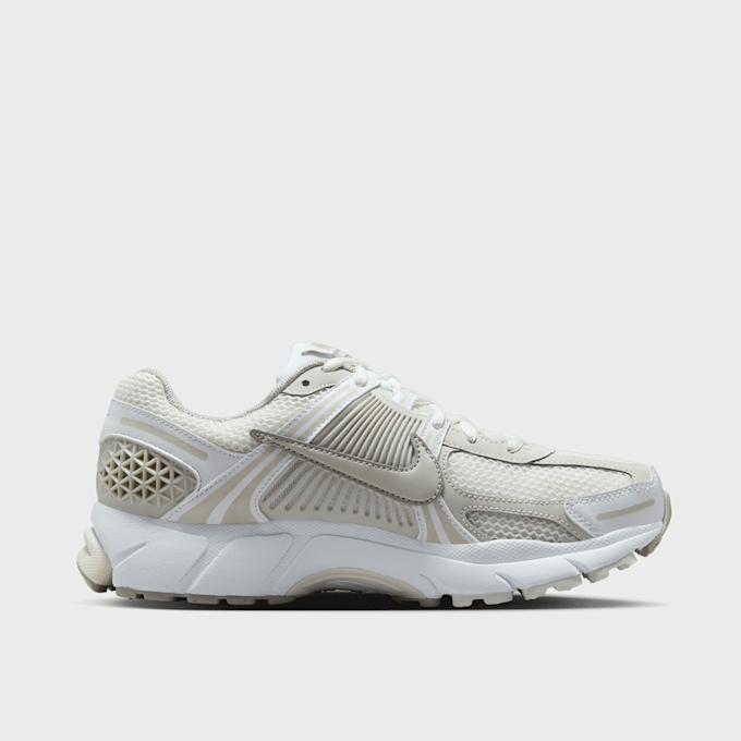 Nike Zoom Vomero 5 biały 48346 2