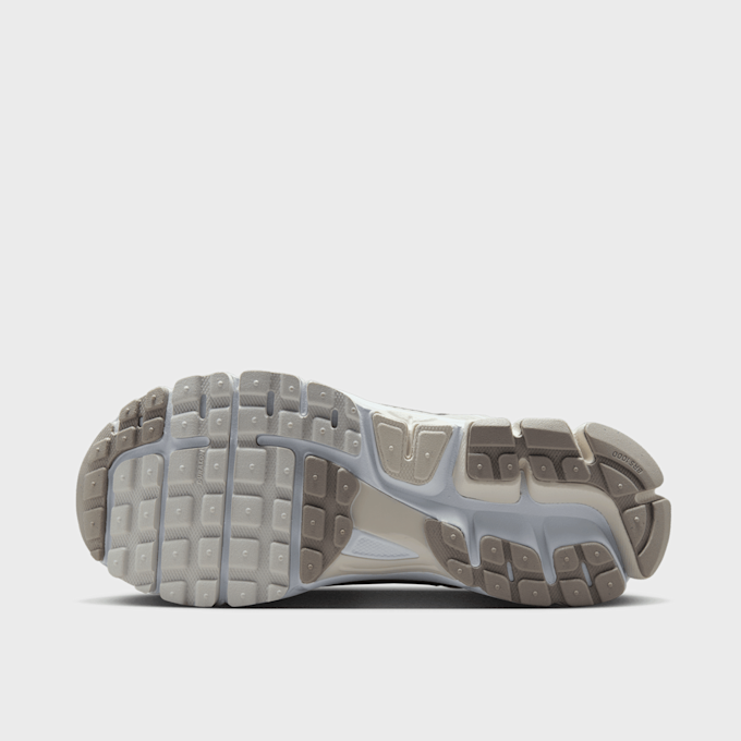 Nike Zoom Vomero 5 biały 48346 3