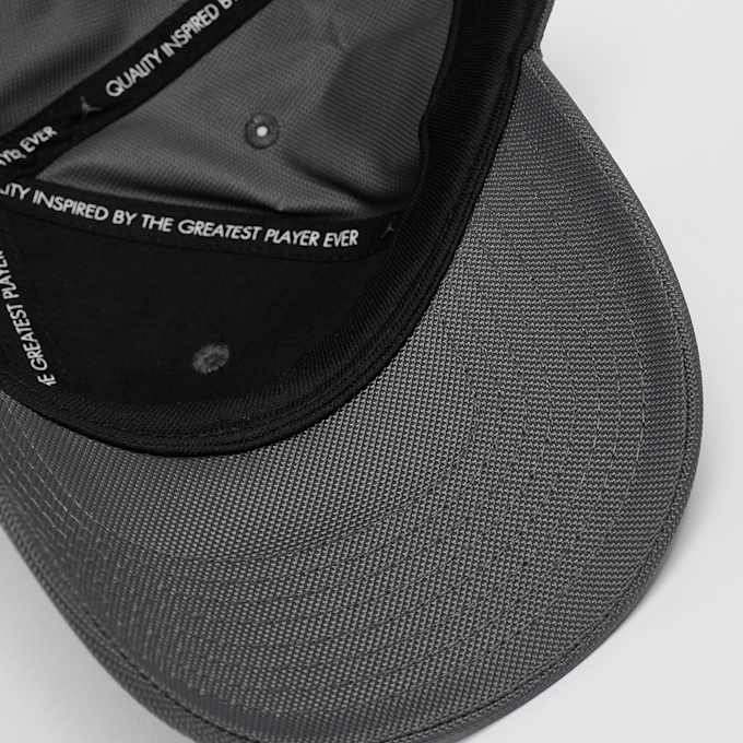 Jordan U J RISE CAP S CB MTL JM iron grey/gunmetal grau 48388 3