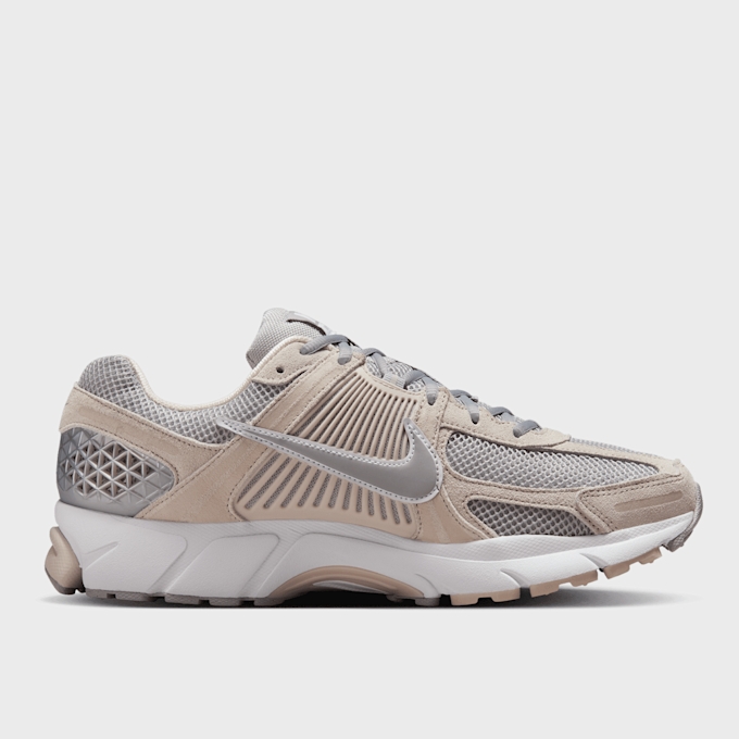Nike Zoom Vomero 5 bege 48507 2