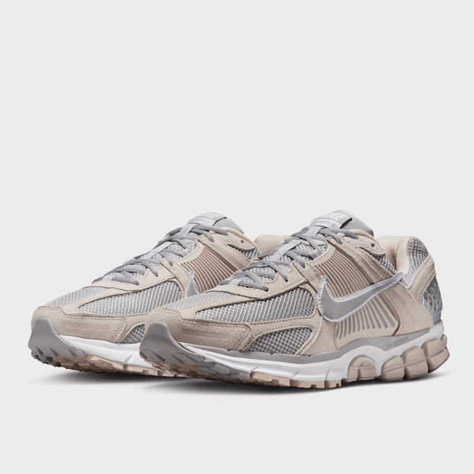 Nike Zoom Vomero 5 bege 48507 4
