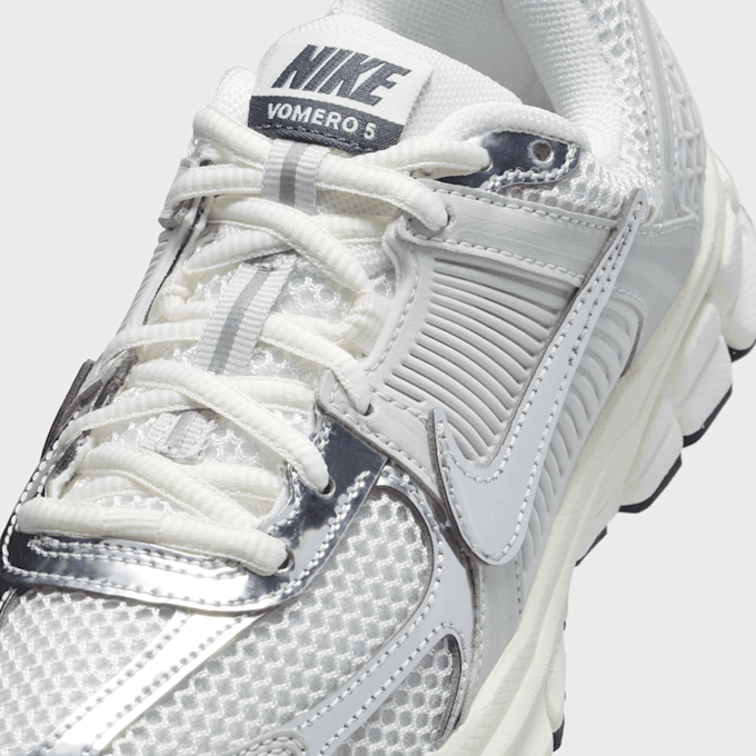 Nike Vomero 5 photon dust/chrome/gridiron/sail gris 48457 7