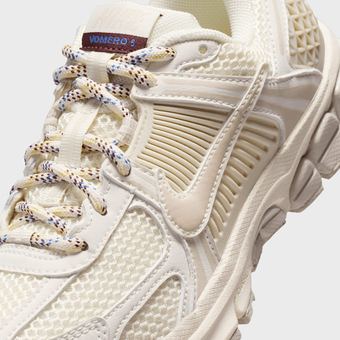 Nike Vomero 5 EE (GS) beige 48462 7