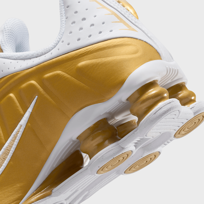 Nike Shox R4 (GS) doré 48467 8
