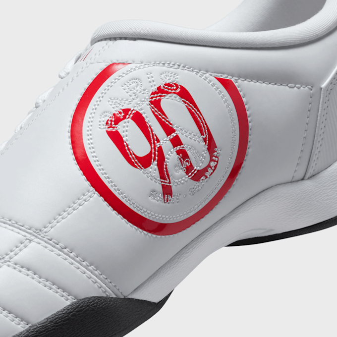 Nike Total 90 blanc 48517 8