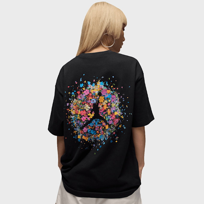 Jordan Flight Oversized Graphic Floral Twist Shortsleeve Tee zwart 48604 1
