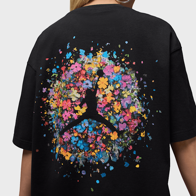 Jordan Flight Oversized Graphic Floral Twist Shortsleeve Tee zwart 48604 4