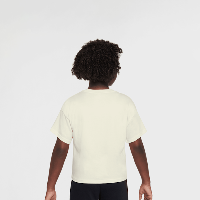 Nike G NSW TEE BOXY ESSNTL LBR soft pearl beige 48753 2