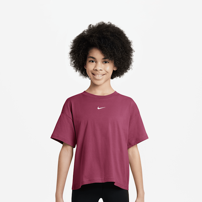 Nike Sportswear Tee Boxy Essential Low Brand Read rood 48752 1