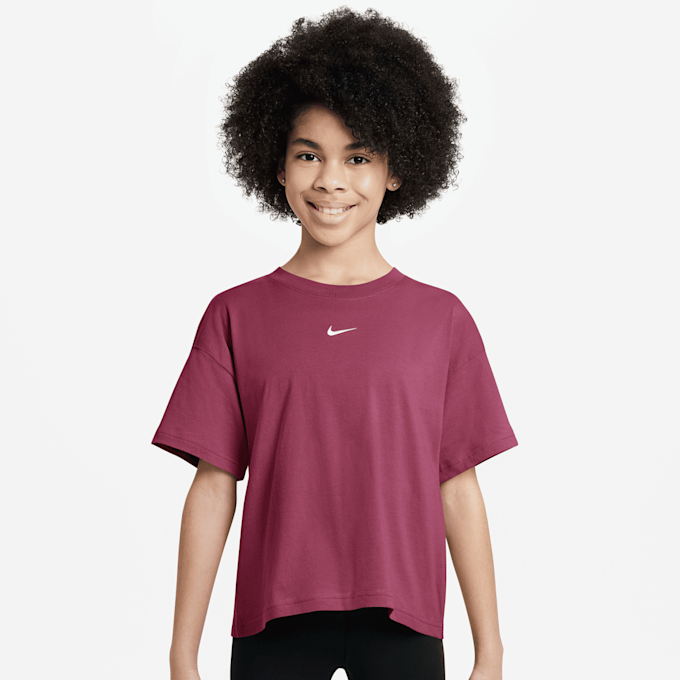 Nike Sportswear Tee Boxy Essential Low Brand Read rot 48752 1