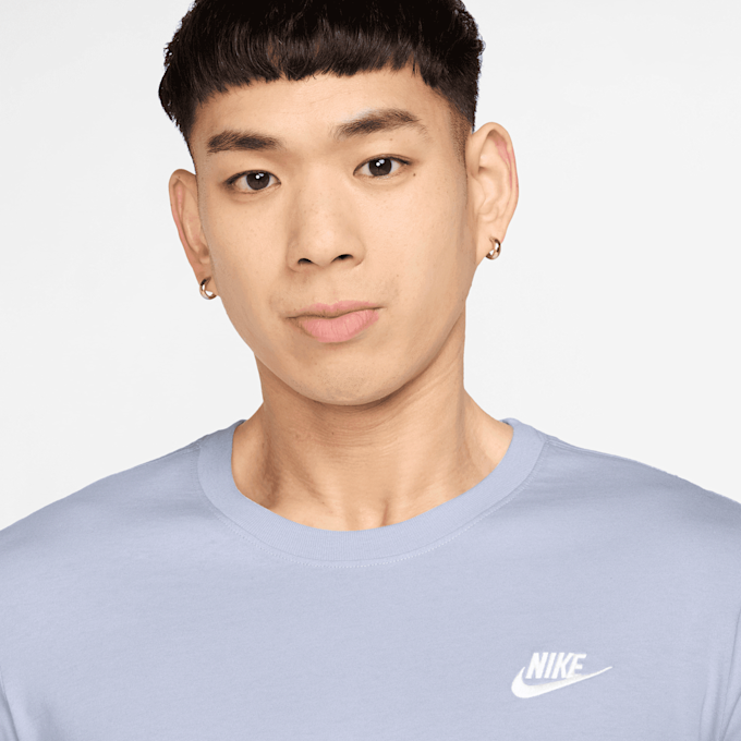 Nike Sportswear Club Tee blau 48727 3