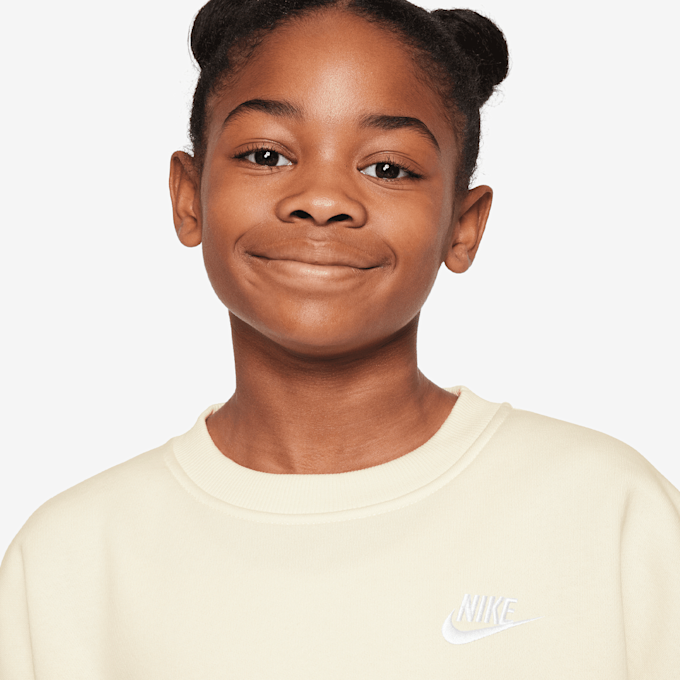 Nike Sportswear Club Fleece Oversized Crew beige 48758 3