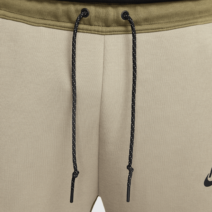 Nike Tech Fleece Jogger zielony 48798 3