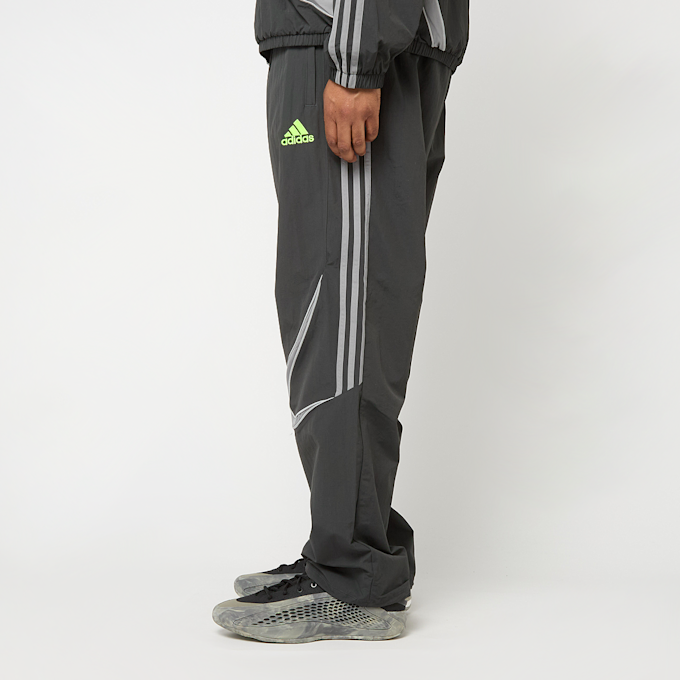 adidas Originals Teamgeist Trackpants grau 48870 2
