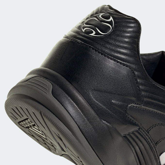 adidas Originals Predator Sala core black/zero met./lucid red noir 49165 8