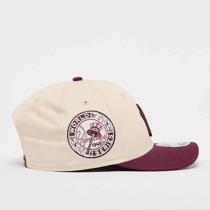 New Era 9FORTY MCROWN New York Yankees light cream/burgundy beige 49286 3
