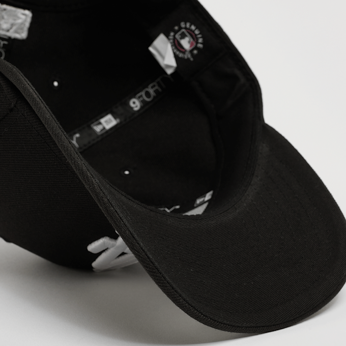 New Era 9FORTY MCROWN Los Angeles Dodgers black preto 49313 3