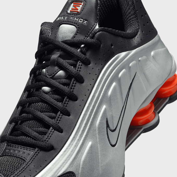 Nike Shox R4 zilver 49410 7