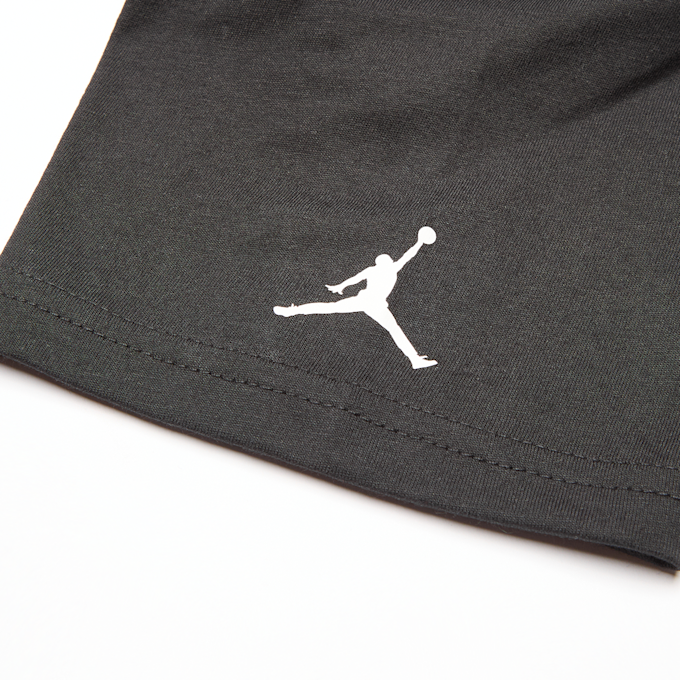 Jordan Gamma '24 Retro negro 49407 4