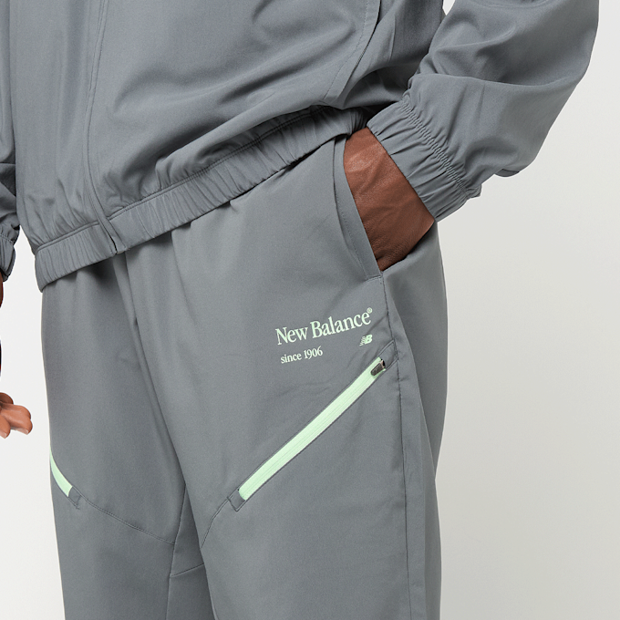 New Balance Reimagined Woven Jogger cinzento 49871 3