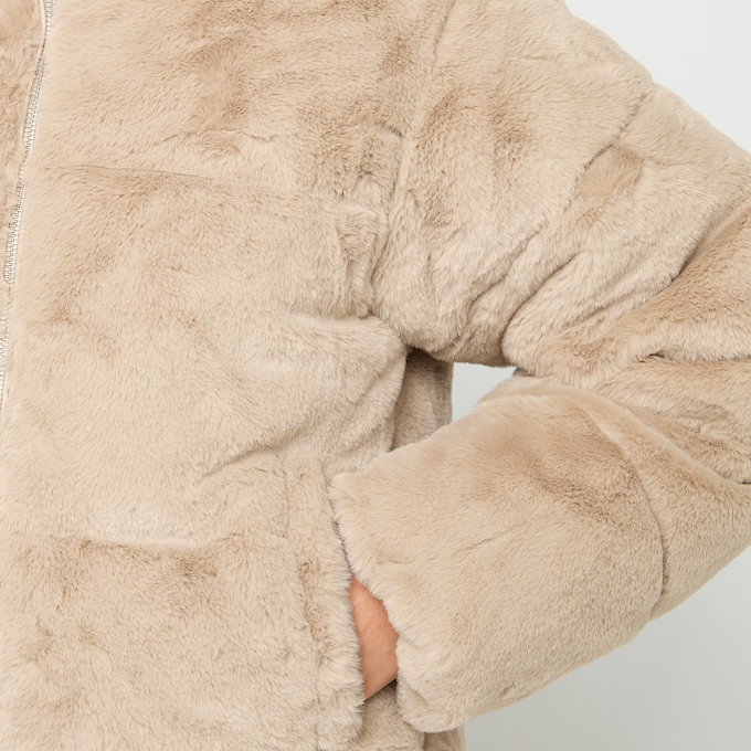 Urban Classics Ladies Short Faux Fur Puffer Jacket beige 61395 3