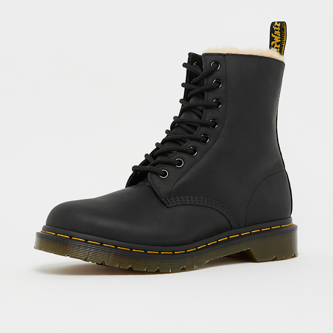 Dr. Martens 1460 Serena zwart 84456 2