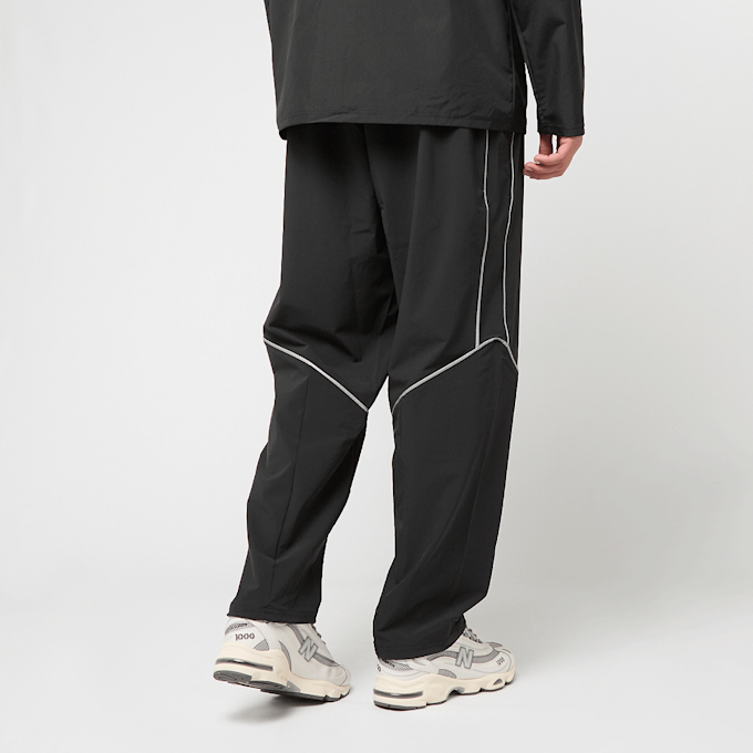 New Balance Active Reflective Woven Pants schwarz 84585 2
