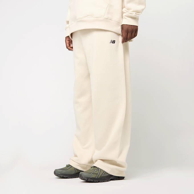 New Balance Sport Essentials Wide Leg Fleece Pant beige 84588 1