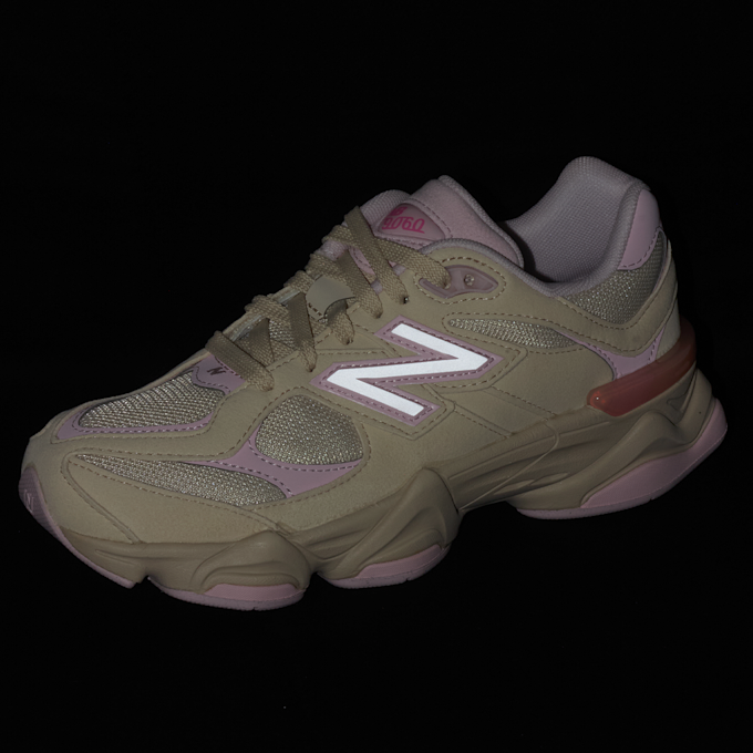New Balance 9060 beige 84673 8